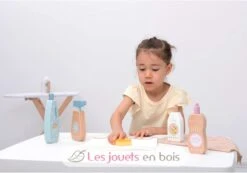 New Classic Toys® Haushaltsreiniger-Set - New Classic Toys -Modell Spielzeug Für Kinder 18370 new classic toys set de produits de nettoyage et detergents en bois 5