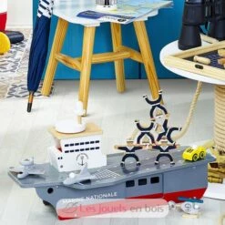 Flugzeugträger Und 5 Zubehör - Vilac 15 Flugzeugträger Und 5 Zubehör - Vilac -Modell Spielzeug Für Kinder 9305 vilac porte avion marine nationale jouet bois